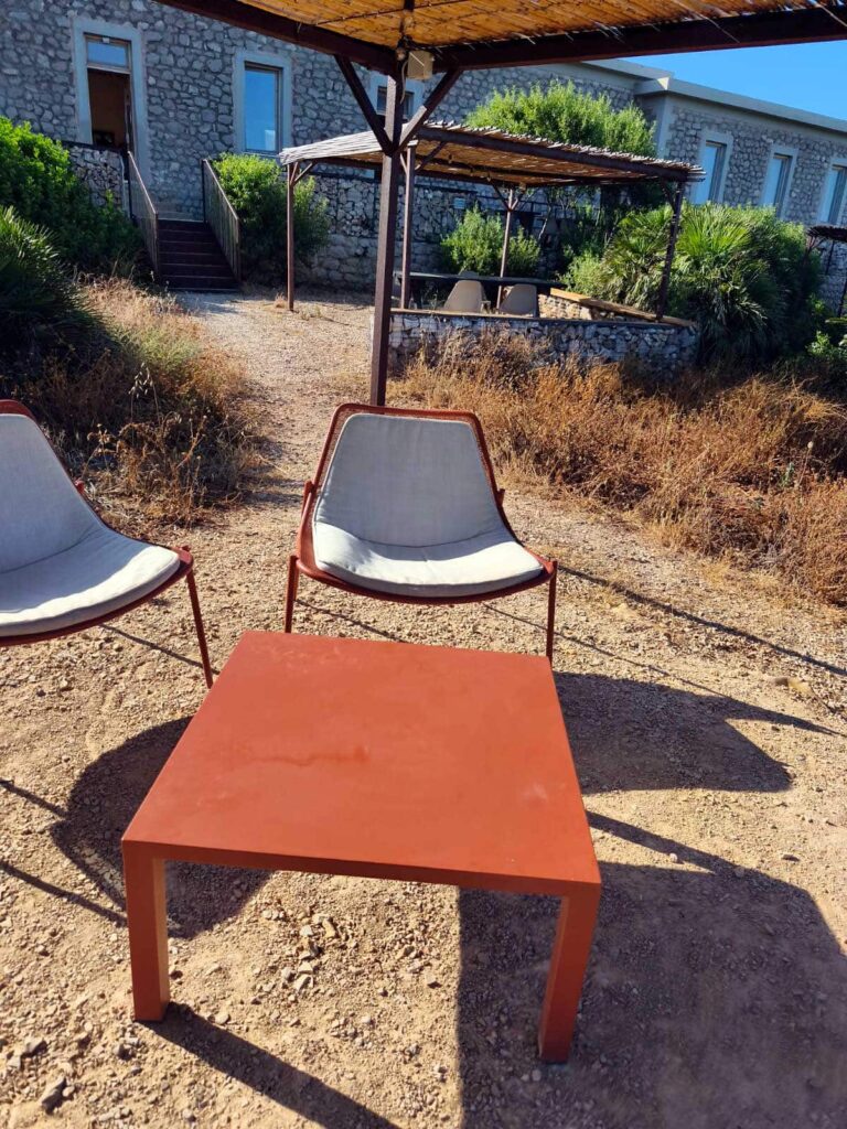 Punta Giglio batteria antinavale - spazi esterni